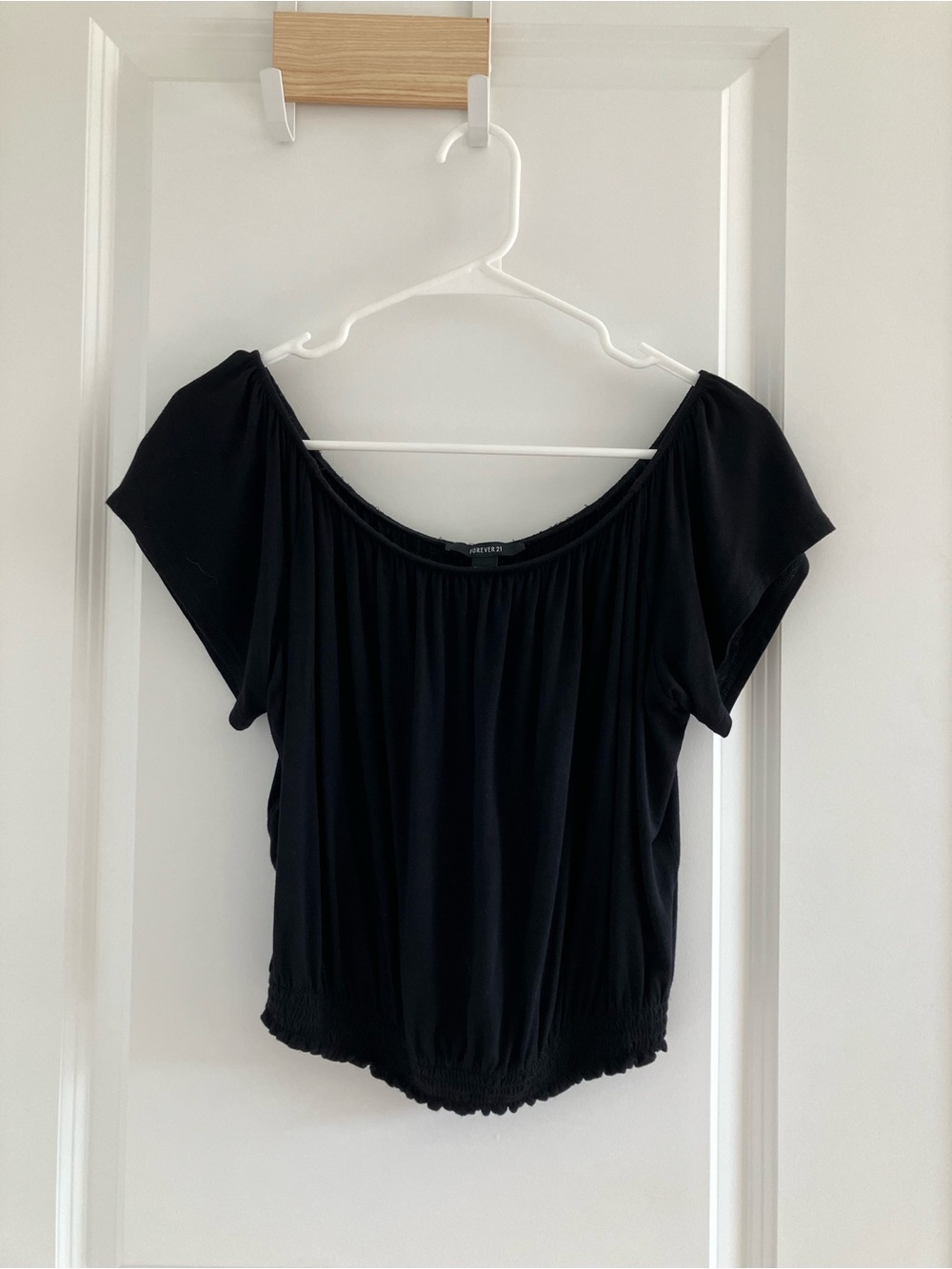 Forever 21 Black Off-Shoulder Crop Top